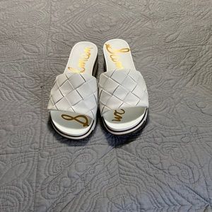 Worn once Sam Edelman white/cream slides